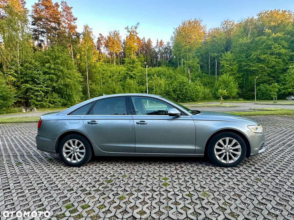 Audi A6 - 4
