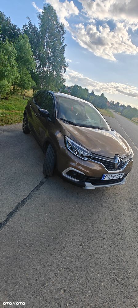 Renault Captur - 22