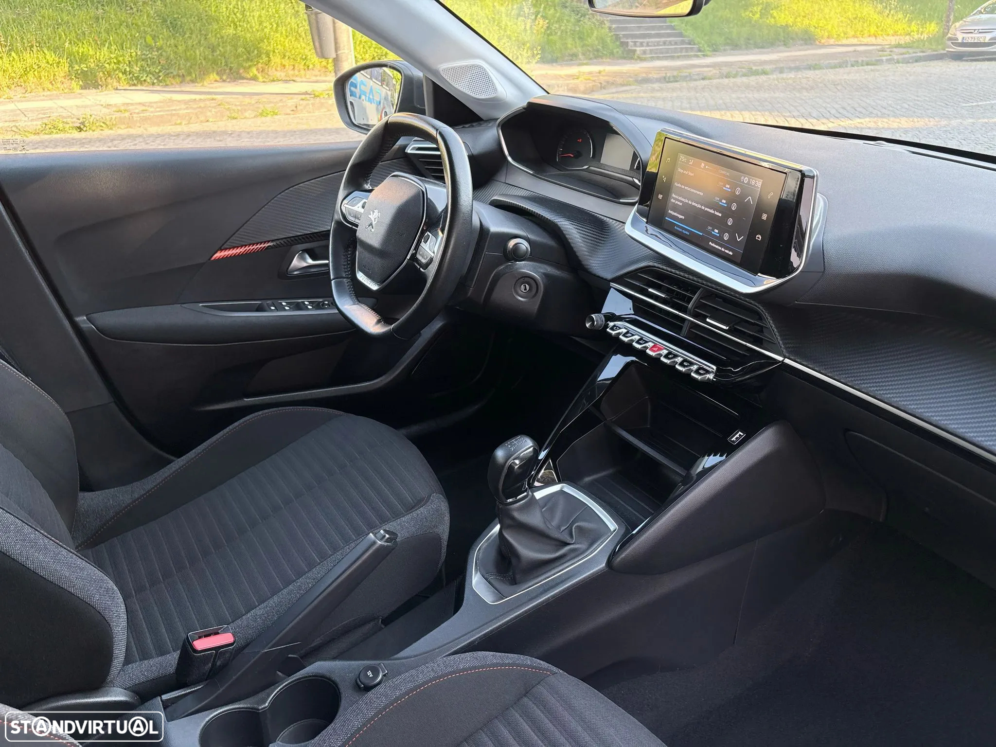 Peugeot 208 1.2 PureTech Active Pack - 14
