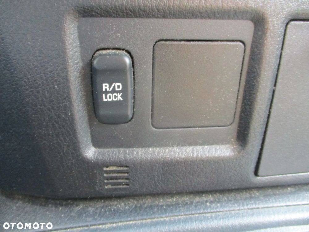 Mitsubishi Pajero 3.2 DID Invite - 17