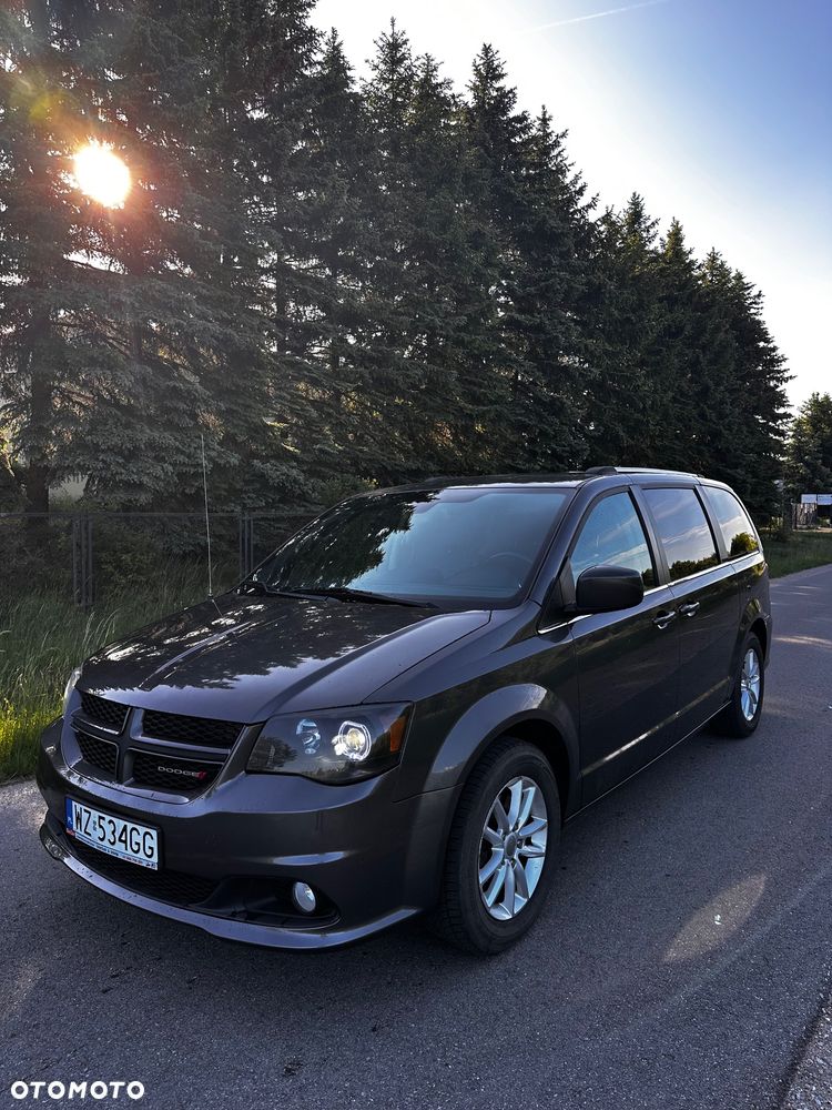 Dodge Grand Caravan 3.6 R/T - 1