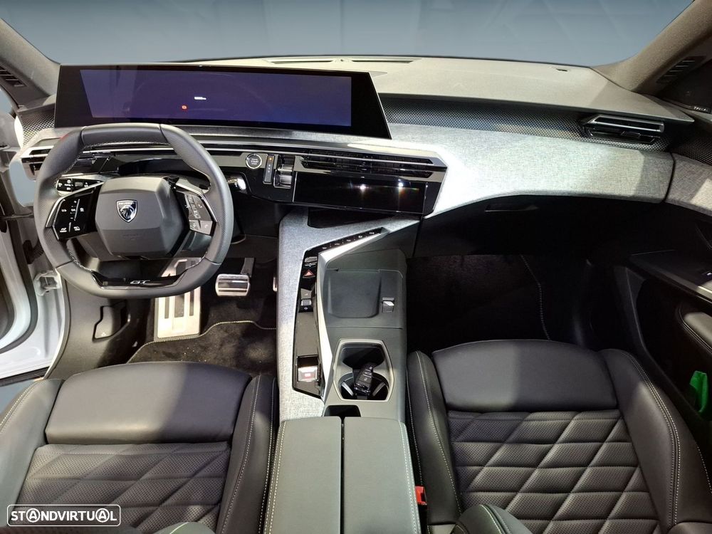 Peugeot E-3008 73 kWh GT - 12
