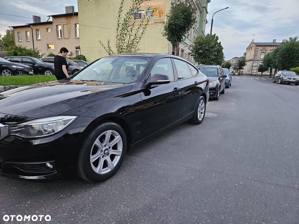 BMW 3GT 318d GT - 14