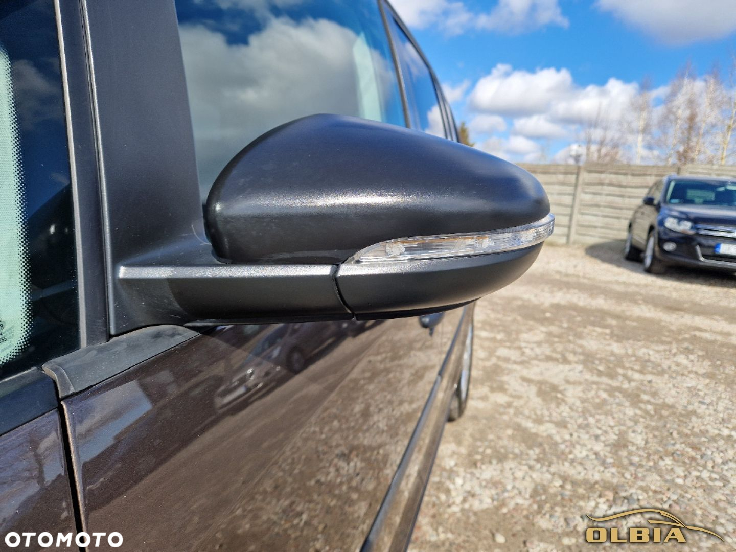 Volkswagen Touran - 17
