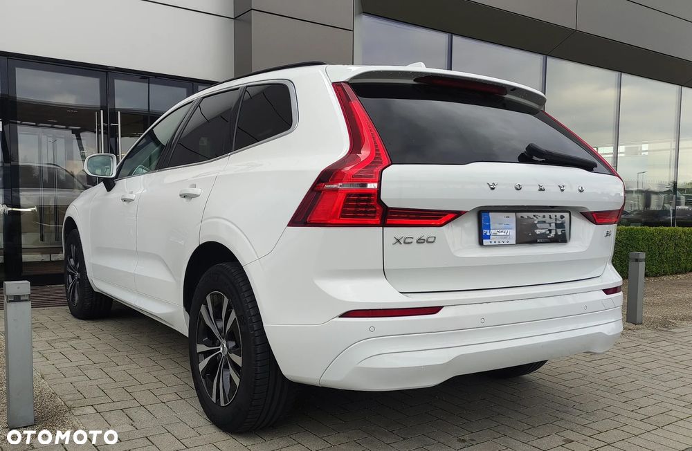 Volvo XC 60 T4 Momentum - 14