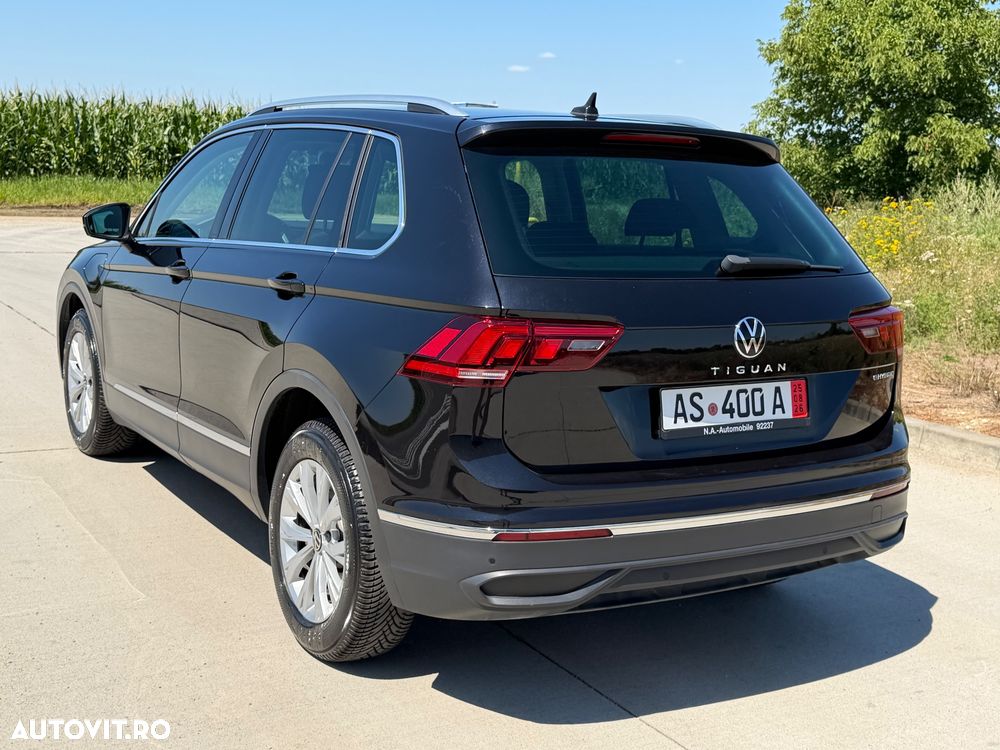 Volkswagen Tiguan 1.4 eHybrid OPF DSG Life - 11