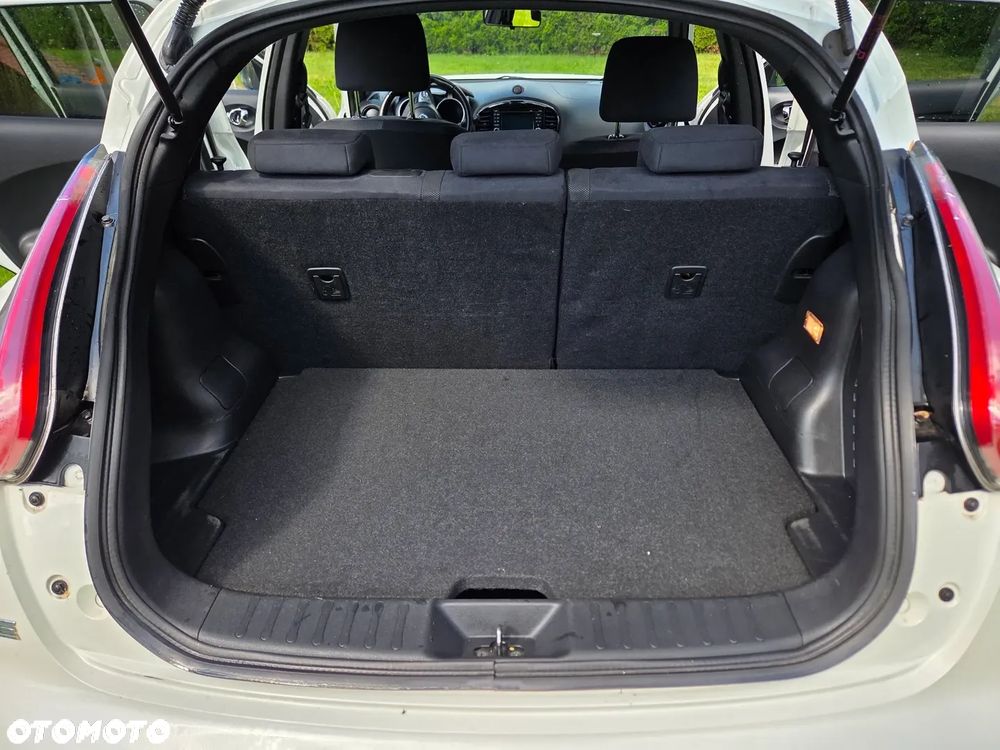 Nissan Juke 1.2 DIG-T N-Connecta EU6 - 16