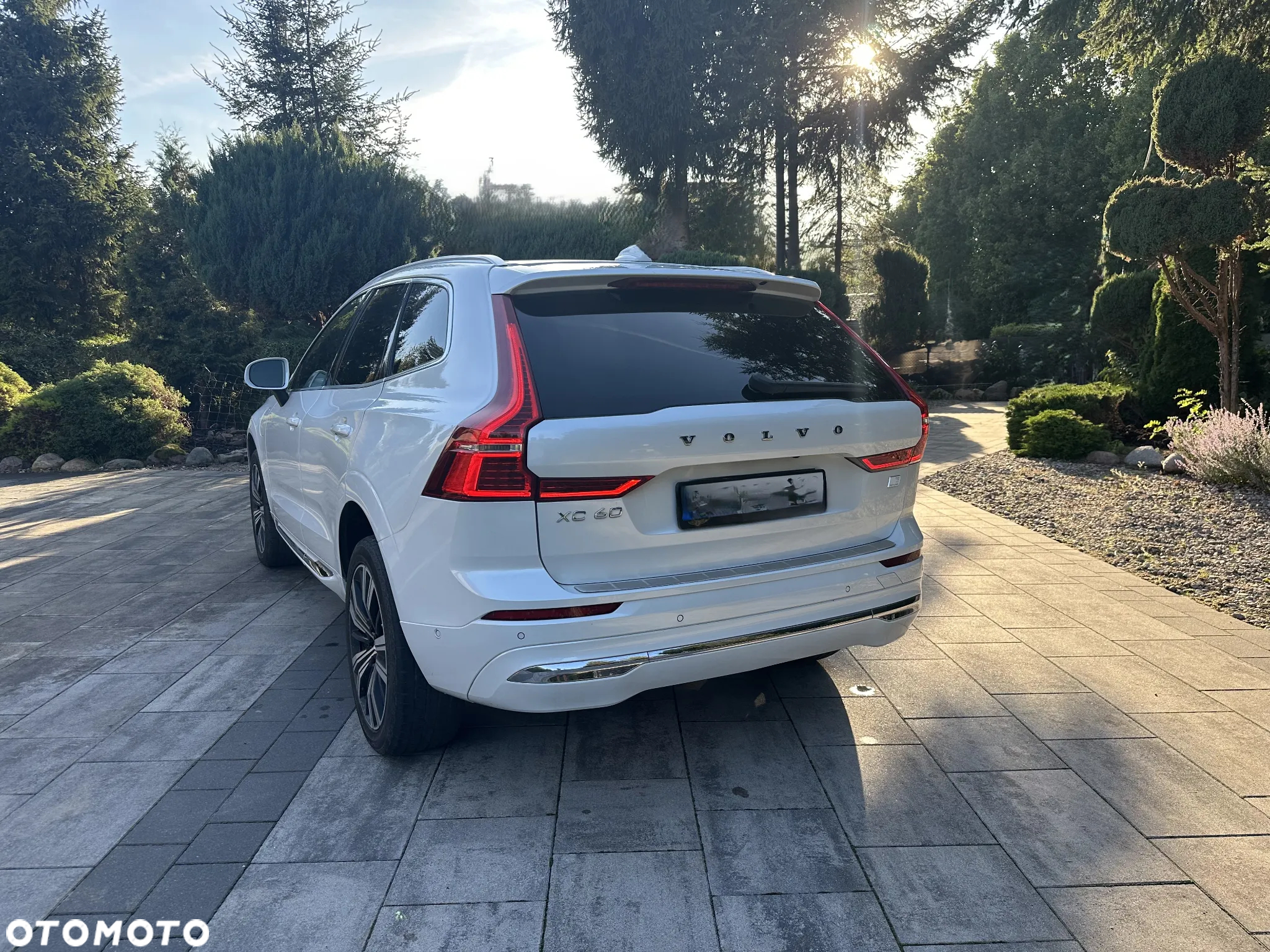 Volvo XC 60 T8 AWD Recharge Geartronic RDesign - 9