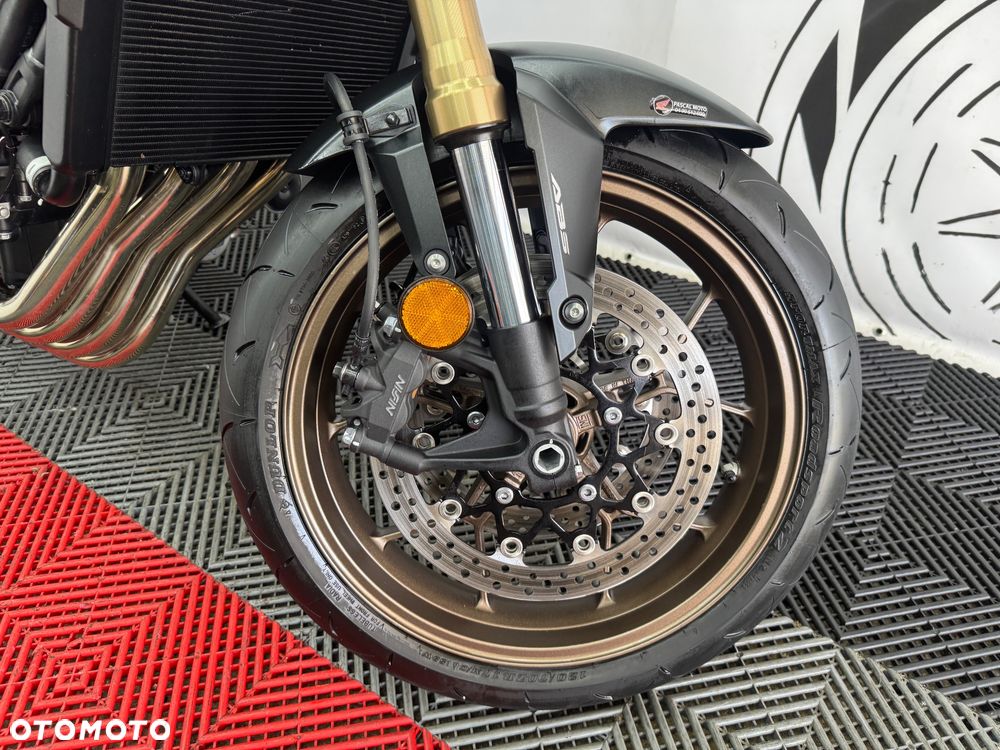 Honda CB - 34