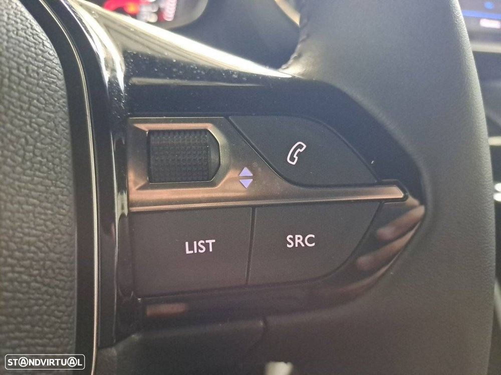 Peugeot 2008 1.2 PureTech Active Pack - 8