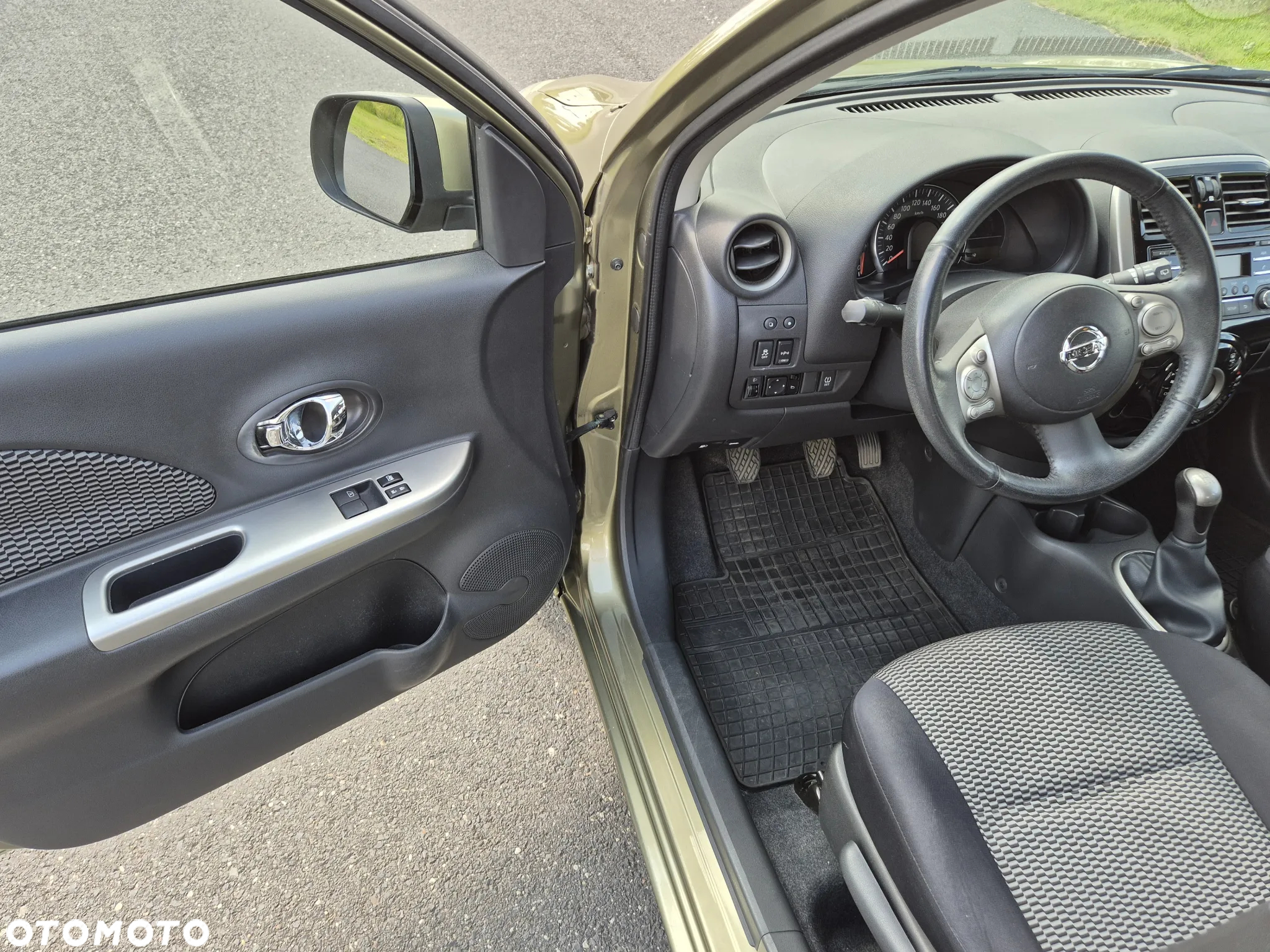 Nissan Micra 1.2 Acenta - 11