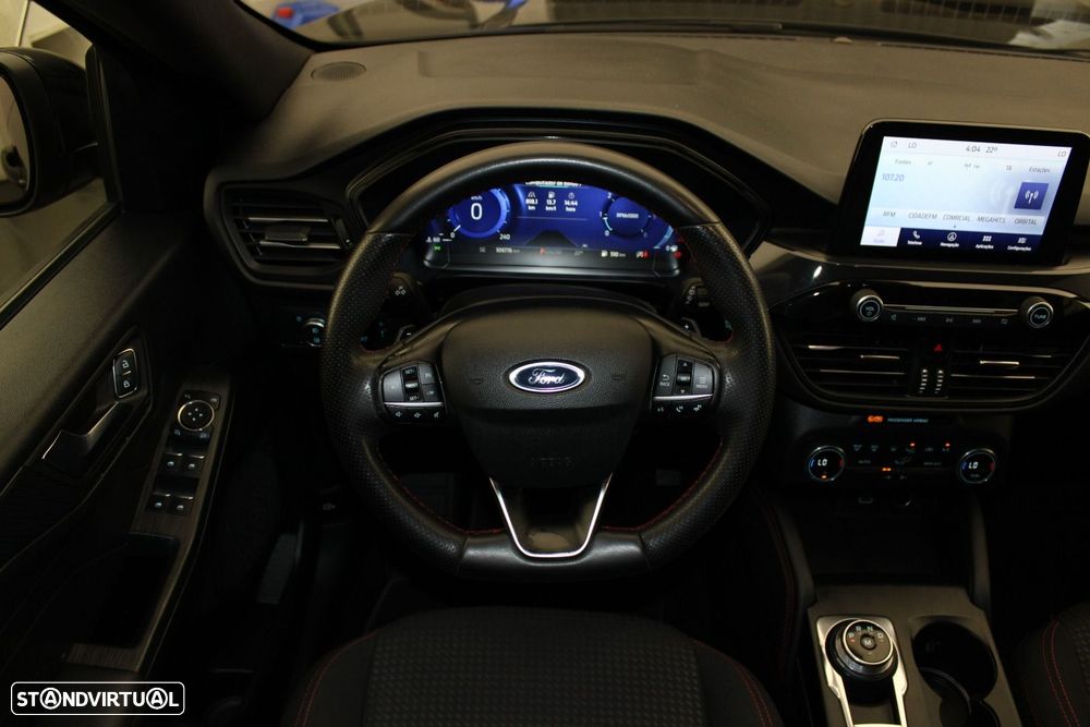 Ford Kuga - 10