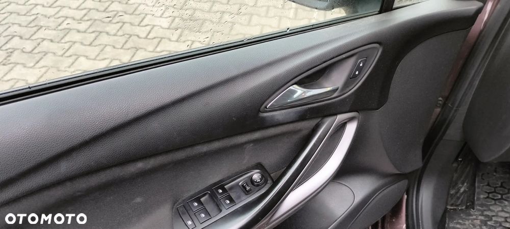 Opel Astra 1.4 T Dynamic - 5