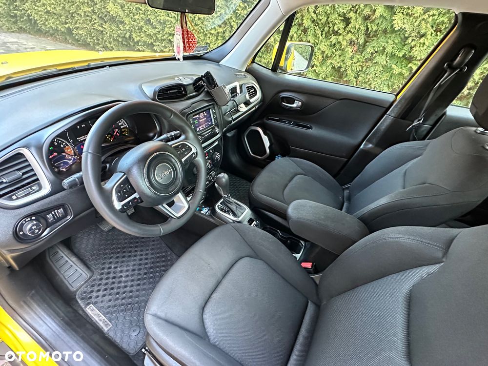 Jeep Renegade 1.3 GSE T4 Turbo Limited FWD S&S - 11