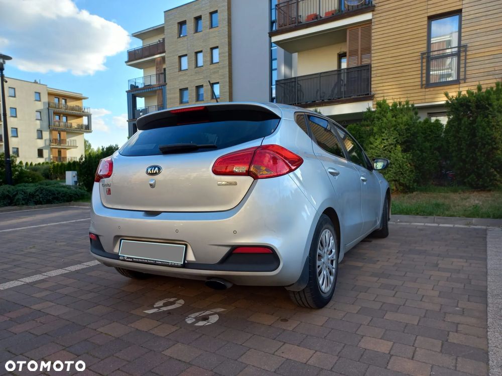 Kia Ceed 1.6 GDI Business Line - 2