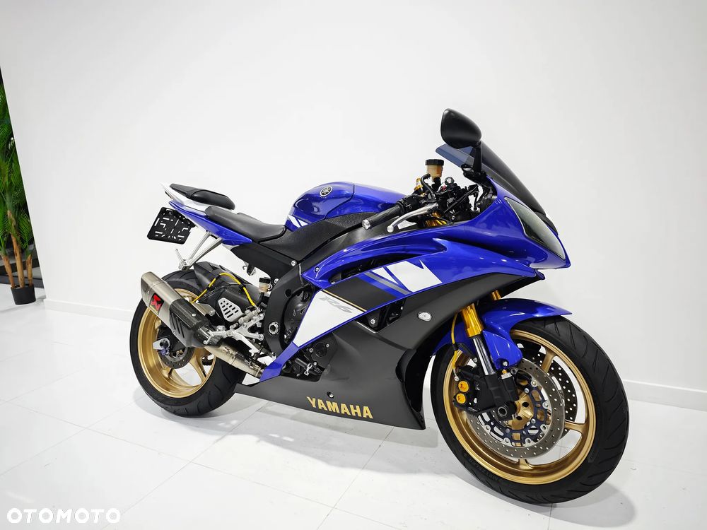 Yamaha R6 - 16