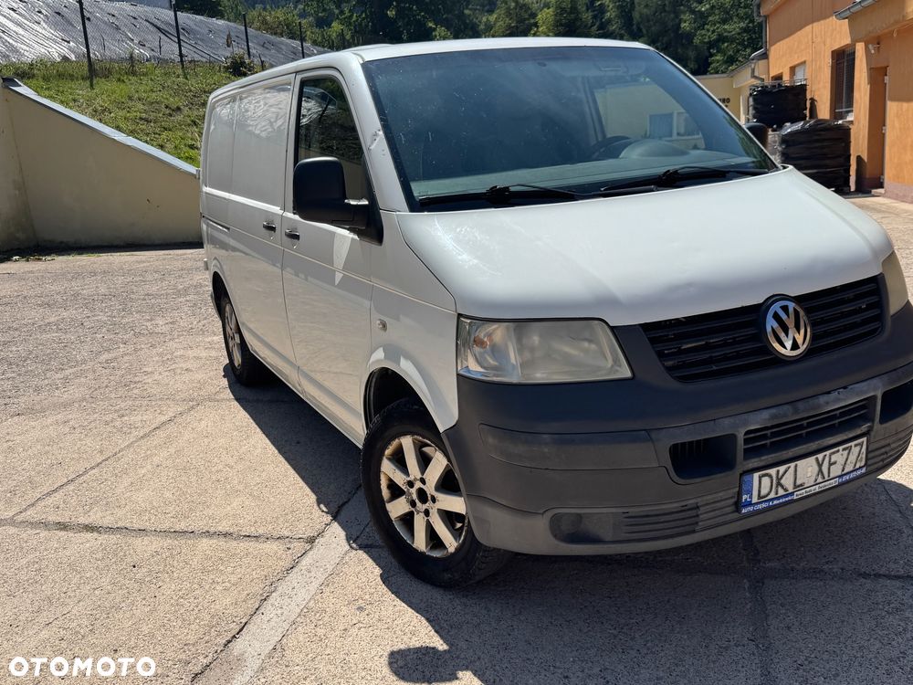 Volkswagen Transporter T5 - 1