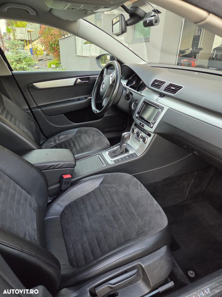 Volkswagen Passat 2.0 TDI DSG BlueMotion Technology Highline - 13