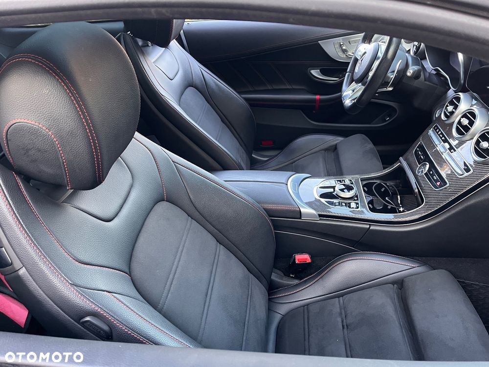 Mercedes-Benz Klasa C AMG 43 Coupe 4Matic 9G-TRONIC - 23