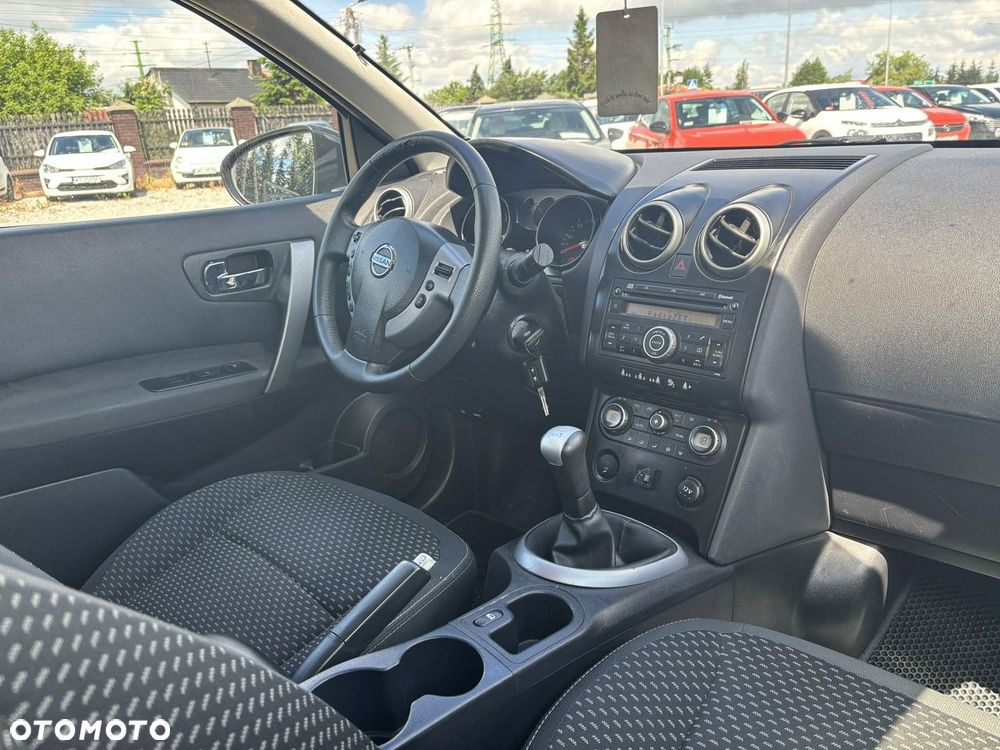 Nissan Qashqai - 22