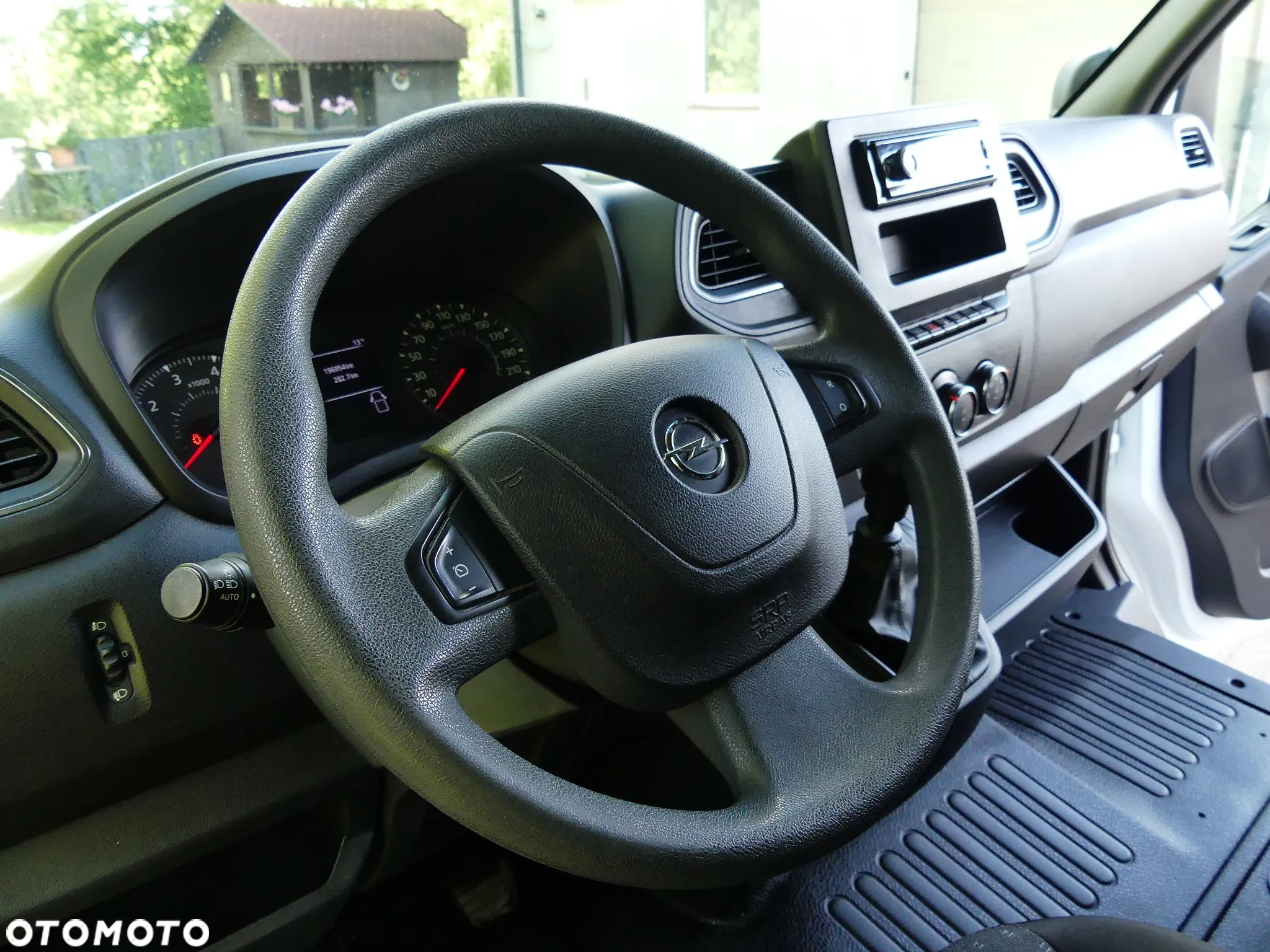 Opel Movano - 8