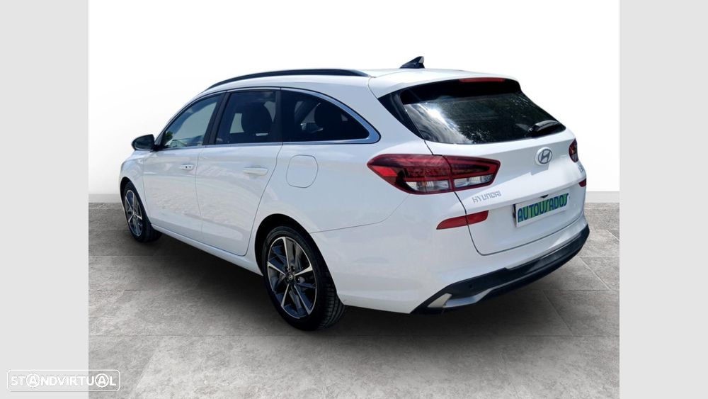 Hyundai i30 1.0 T-GDI Style Plus — fotografia 2
