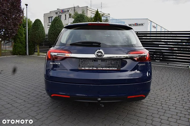 Opel Insignia 1.6 T Cosmo S&S - 30