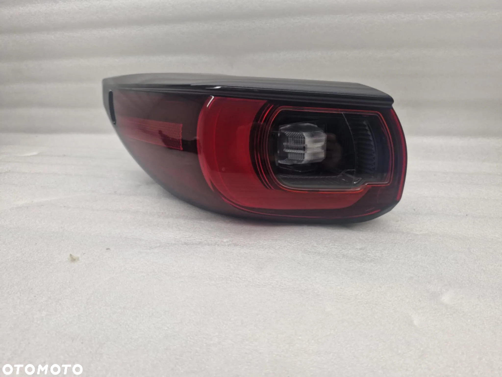 MAZDA CX-5 LIFT LED LAMPA LEWA CAŁA TYŁ W6724/W3872 - 7