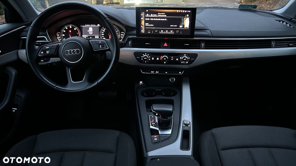 Audi A4 Limousine - 10