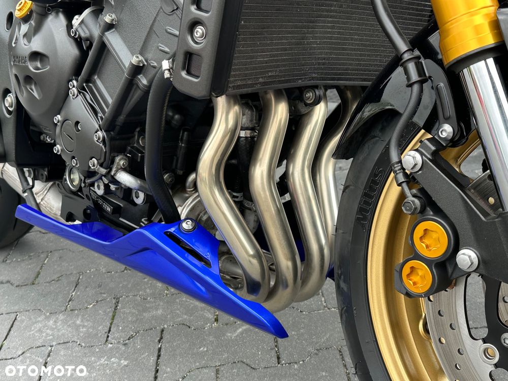 Yamaha FZ8 - 17