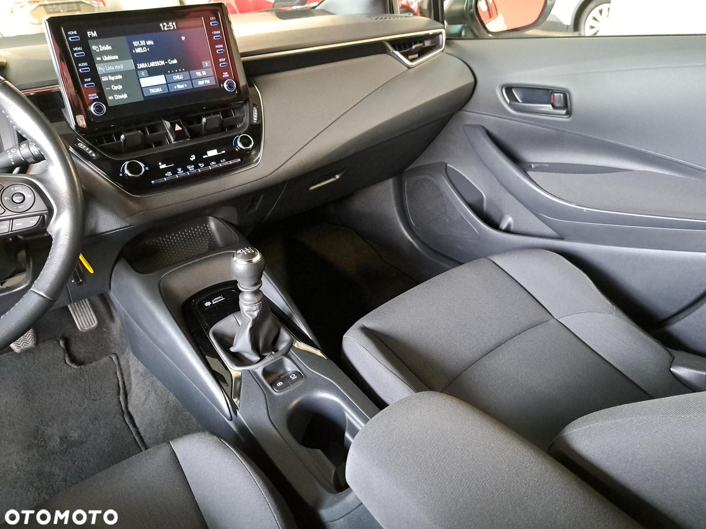 Toyota Corolla 1.2 T Active - 28