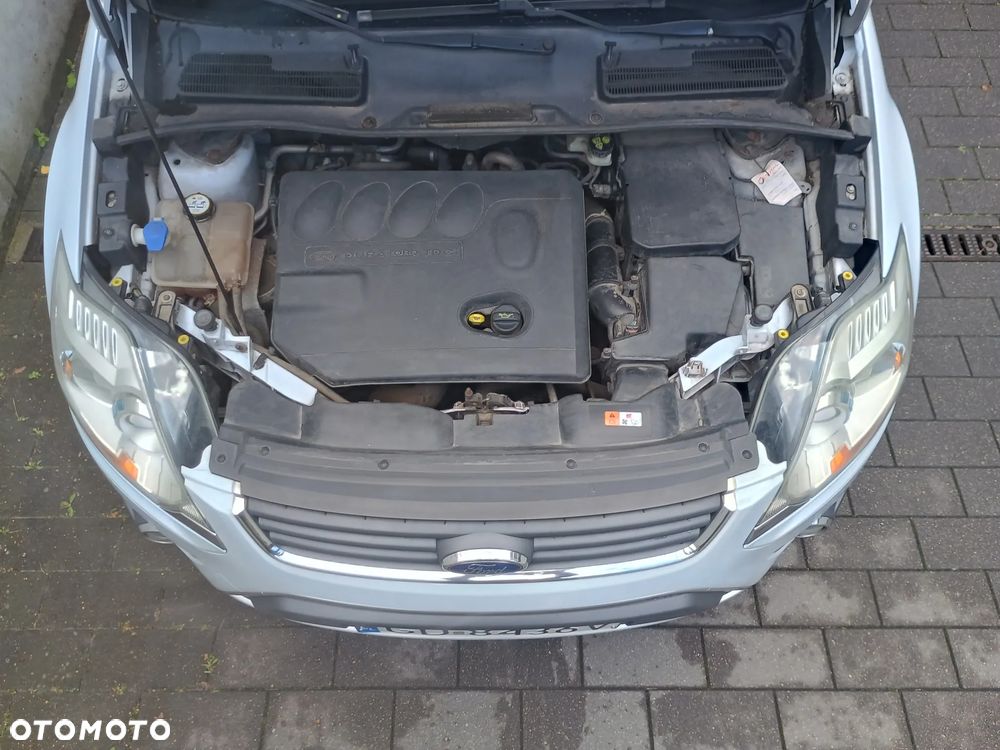 Ford Kuga 2.0 TDCi 4x4 Individual - 19