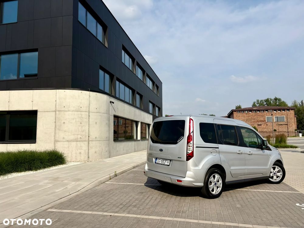 Ford Tourneo Connect 1.0 EcoBoost Start-Stop Titanium - 24