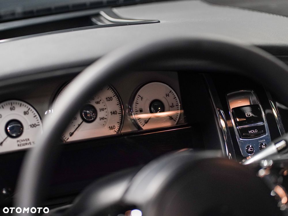 Rolls-Royce Ghost - 34