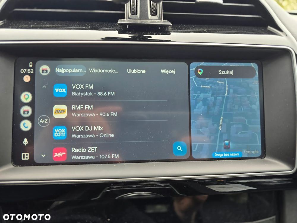 Jaguar F-Pace 30t AWD Prestige - 32