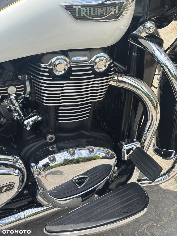 Triumph Thunderbird - 15