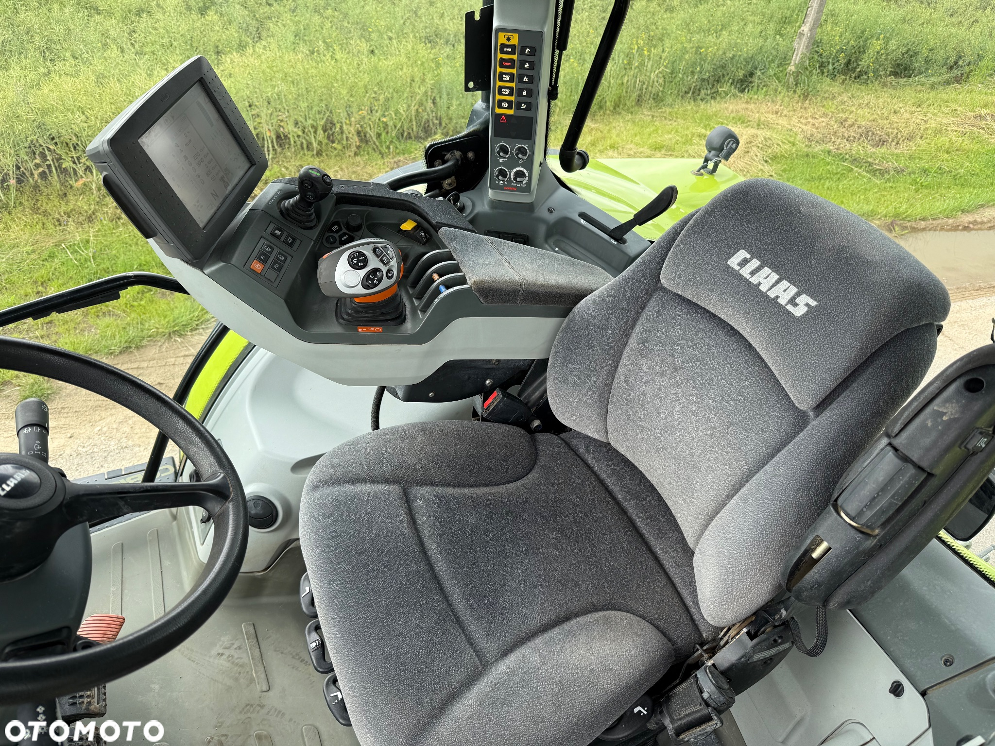 Claas Arion 630 - 7