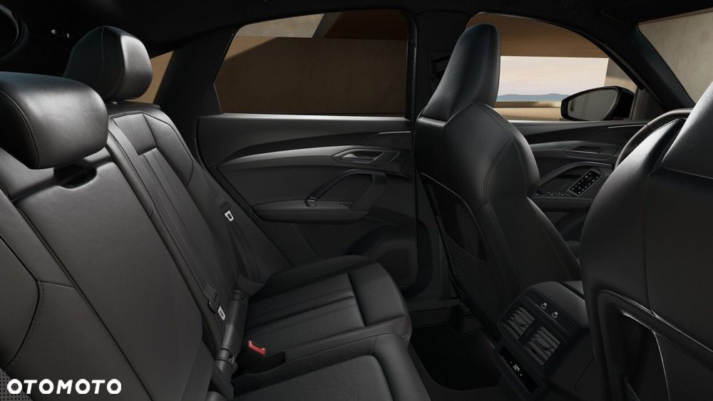 Audi Q5 Sportback - 11