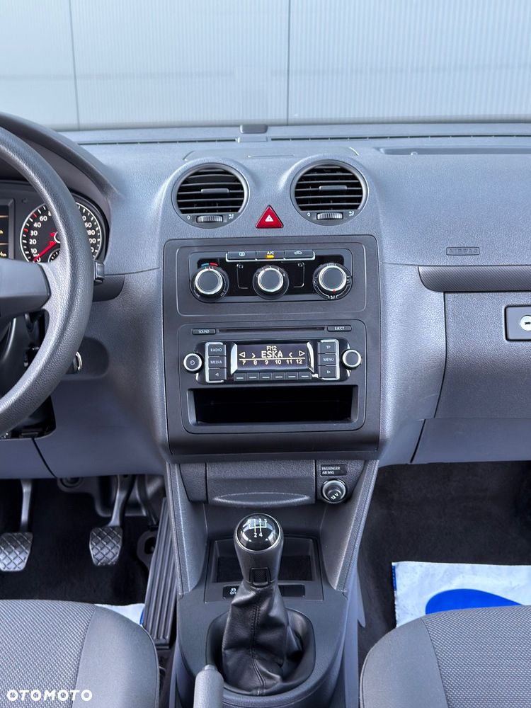 Volkswagen Caddy - 9