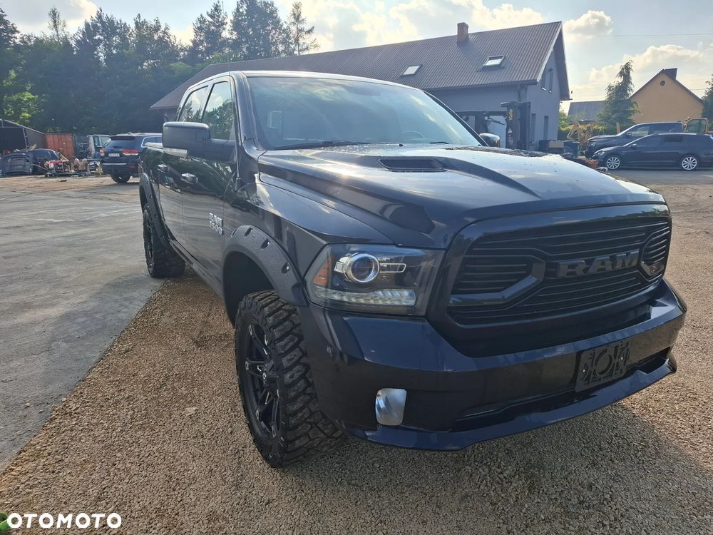 RAM 1500 - 11