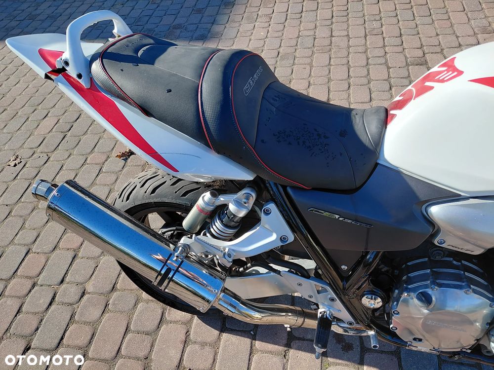 Honda CB - 16
