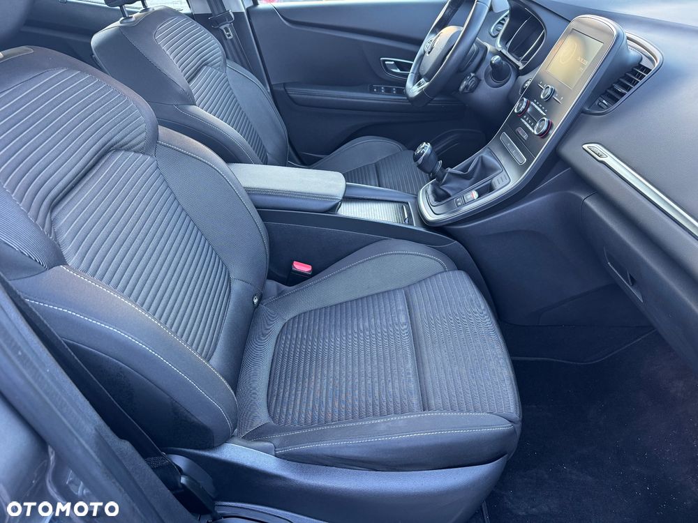 Renault Scenic BLUE dCi 120 BUSINESS EDITION - 8