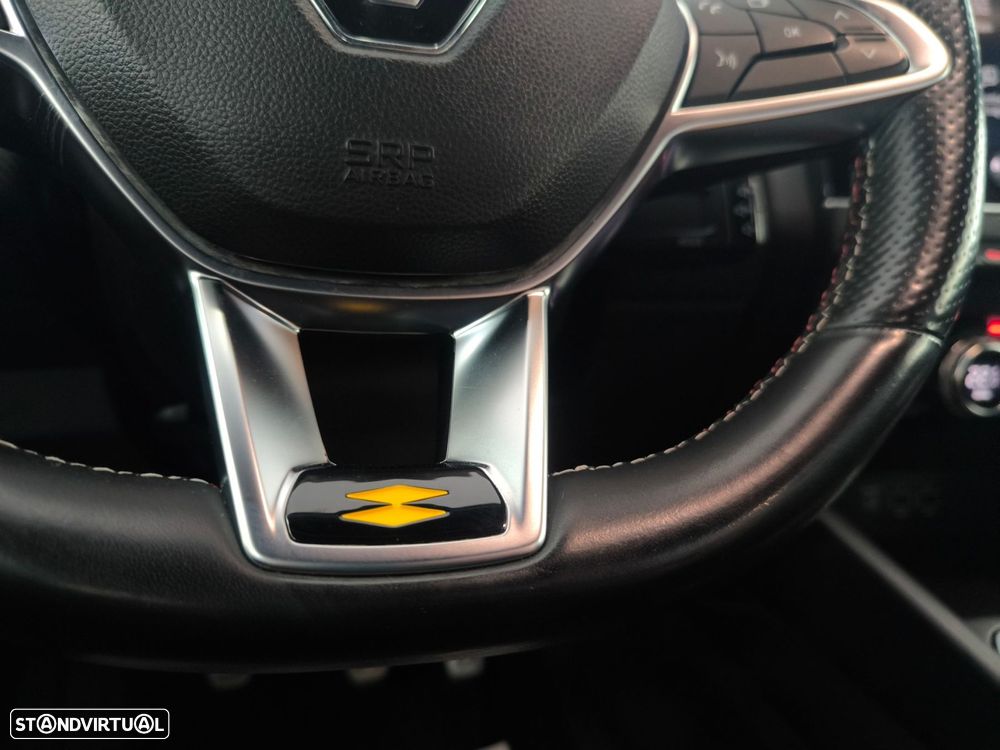 Renault Clio 1.0 TCe RS Line - 18