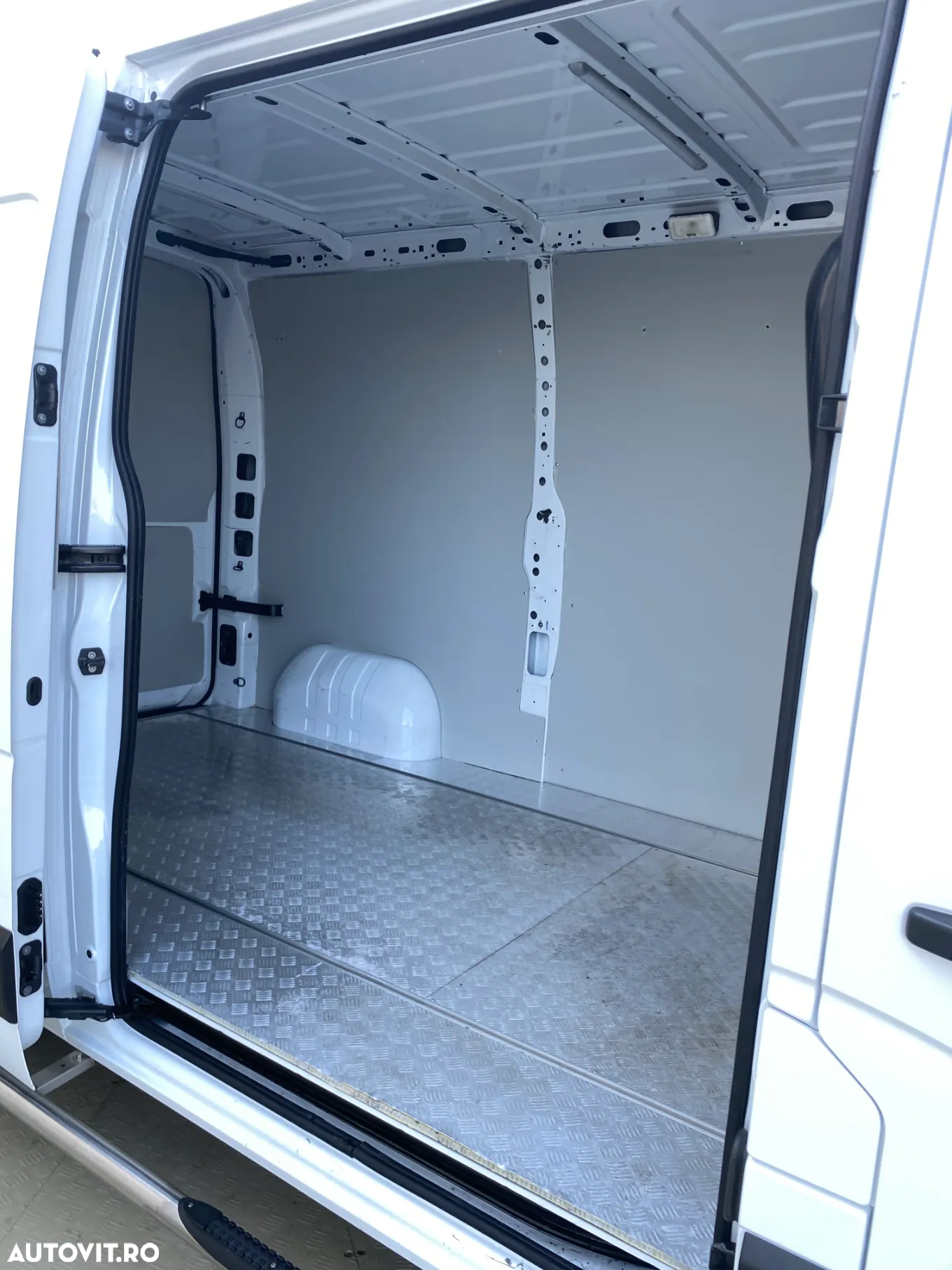 Opel Movano DCI145 L2H2 - 18