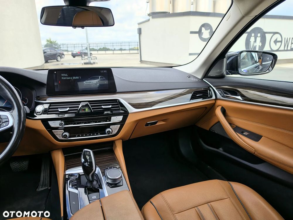 BMW Seria 5 520d xDrive Luxury Line sport - 20