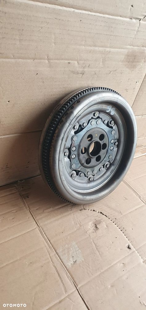 Sprzęgło dwumas koło dwumasowe DSG VW Passat B6 2.0 TDI 03L105266DC - 4