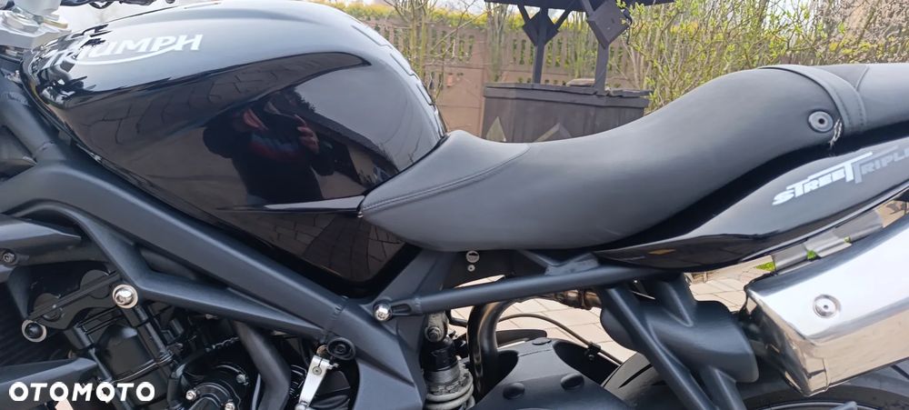 Triumph Street Triple - 36