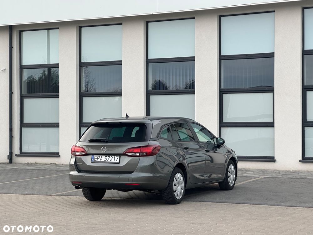 Opel Astra 1.6 BiTrb D (CDTI) Start/Stop Innovation - 22