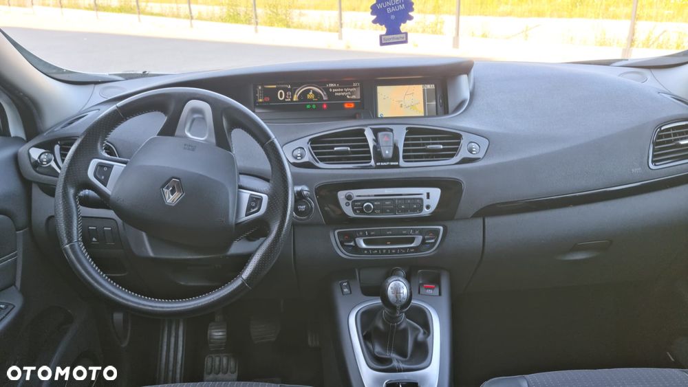Renault Scenic dCi 160 Bose Edition - 18