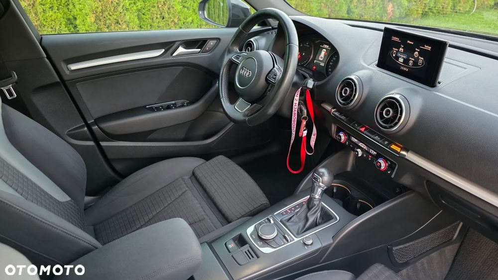 Audi A3 Sportback 2.0 TDI S tronic S line Sportpaket - 39